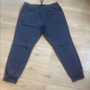 Lululemon size XL Men's Navy gray Athletic Jogger Pants